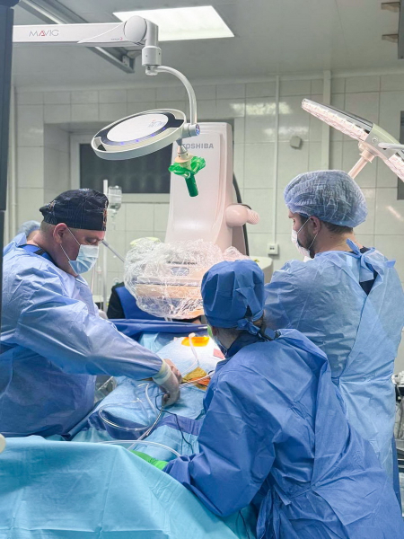 Вінницьким хірургам вдалось за один день провести одразу дві складні операції на серці