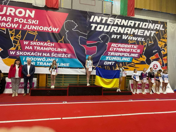 На Міжнародному турнірі з акробатики у Кракові вінничани завоювали «золото», «срібло» і «бронзу»