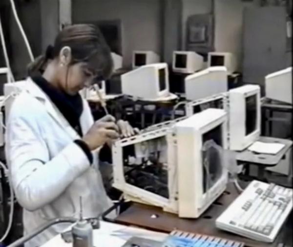 Як у Вінниці майже 30 років тому на заводі «Термінал» робили комп’ютери. Відео