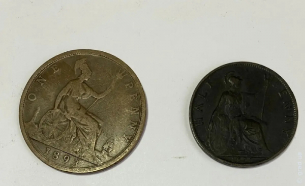 У посилці з Ізраїлю одеські митники вилучили колекцію монет