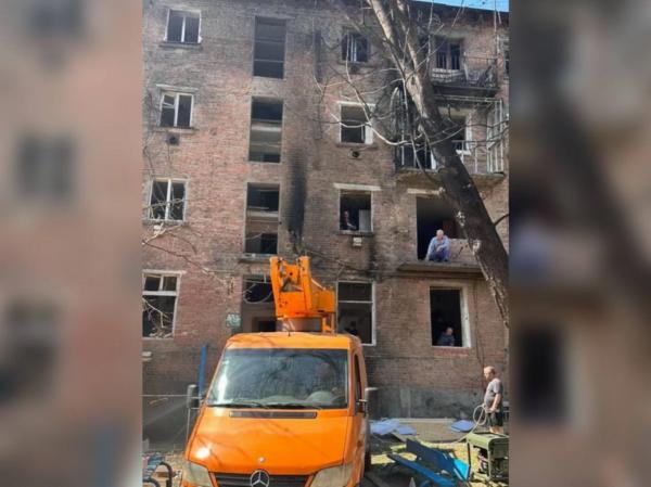 У Жмеринці тривають відновлювальні роботи після російської атаки