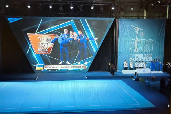 Вінничани завоювали «бронзу» на Чемпіонаті світу із спортивної акробатики