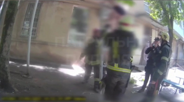В Одесі дитина ризикувала життям заради мобільного телефону