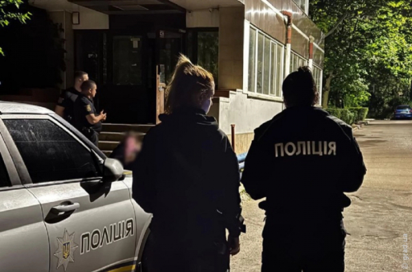 В Одеській області поліцейські розслідують обставини смерті 12-річної дівчинки