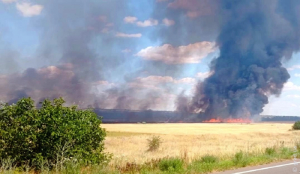На трасі Одеса - Вознесенськ через пожежу ускладнено рух