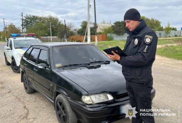 На трасі Одеса – Кучурган водій ВАЗу збив велосипедиста та втік На трасі Одеса – Кучурган водій ВАЗу збив велосипедиста та втік