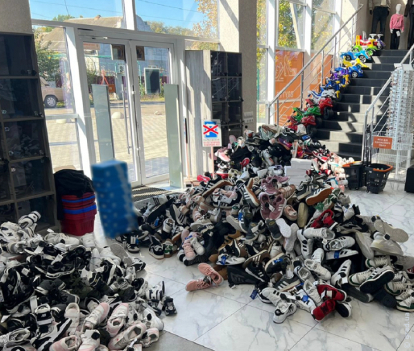 На Одещині вилучили контрафакт на 33 мільйони гривень На Одещині вилучили контрафакт на 33 мільйони гривень