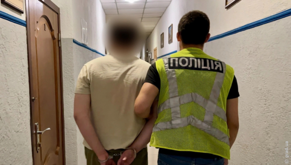 Одесита звинувачують у підпалі квартири сім'ї військовослужбовця