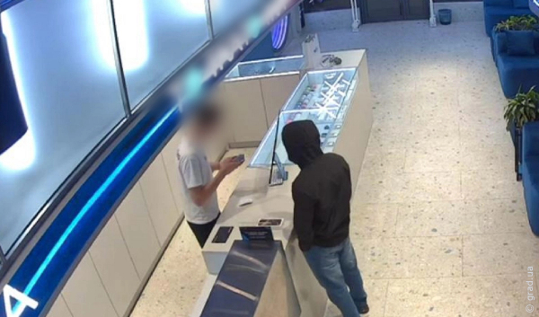 Затримано одесита причетного до торгівлі боєприпасами, зберігання наркотиків та серії крадіжок