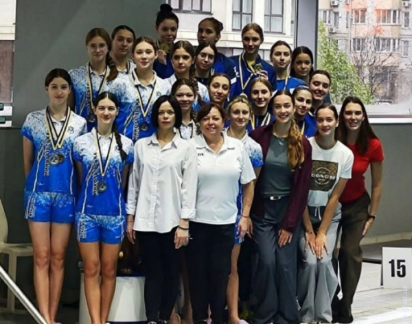 Одеситки здобули 15 медалей на чемпіонаті України з синхронного плавання