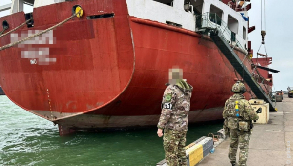 В Одеському порту затримано російське суховантажне судно, яке незаконно вивозило українське зерно В Одеському порту затримано російське суховантажне судно, яке незаконно вивозило українське зерно