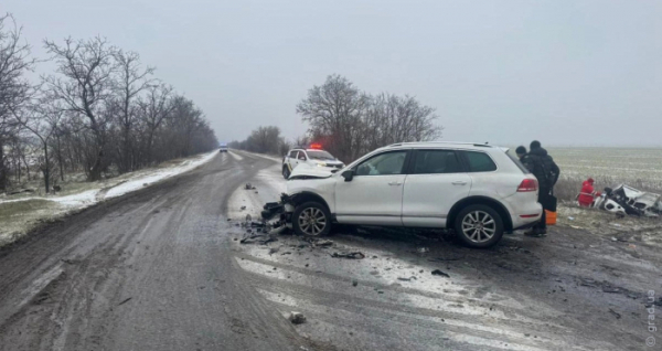 На трасі Одеса &ndash; Рені сталося лобове зіткнення BMW та Volkswagen