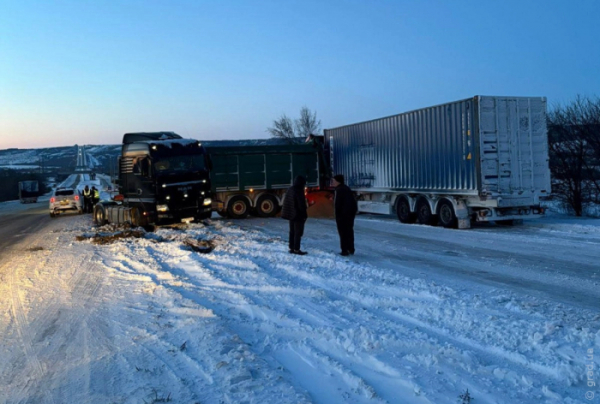 Аварія на трасі Київ &ndash; Одеса: поліція встановлює обставини