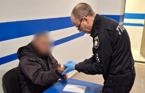 В Одеській області дядько поранив ножем неповнолітнього племінника