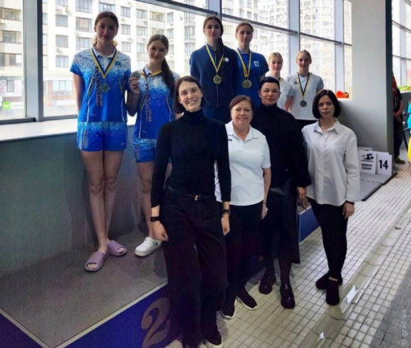 Одеситки стали призерами чемпіонату України серед юніорів із синхронного плавання