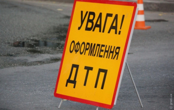 В Одеському районі водій вантажівки DAF скоїв наїзд на пішохода В Одеському районі водій вантажівки DAF скоїв наїзд на пішохода