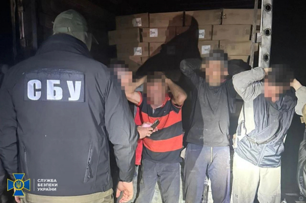 До Одеси намагалися ввезти дрон із вибухівкою під виглядом контрабанди тютюну