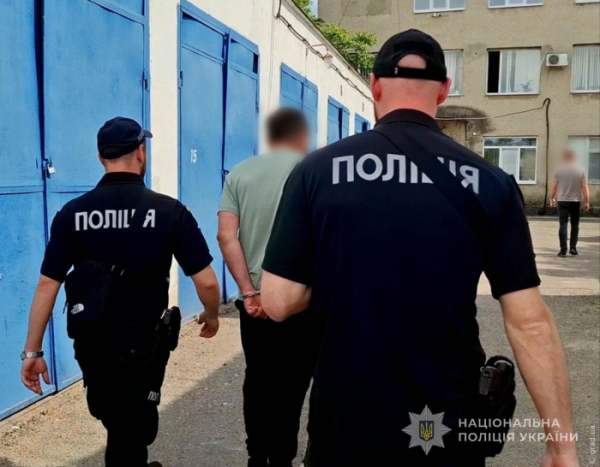 Мешканець Білгород-Дністровського зберігав арсенал боєприпасів у гаражі