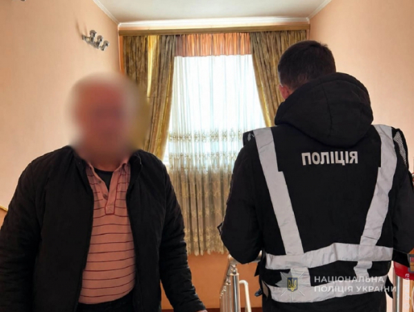Приревнував і підпалив: у Татарбунарах чоловік знищив квартиру дружини Приревнував і підпалив: у Татарбунарах чоловік знищив квартиру дружини