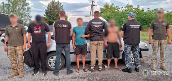 Жителю Одещини загрожує до 9 років за переправлення військовозобов’язаних до Молдови Жителю Одещини загрожує до 9 років за переправлення військовозобов’язаних до Молдови