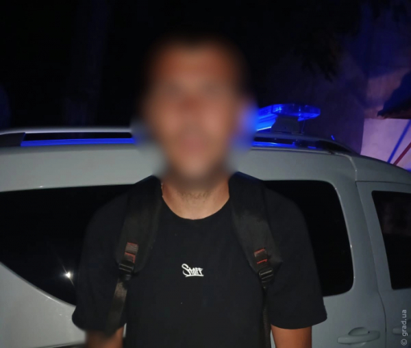 Син після сварки з батьком підпалив два його автомобілі