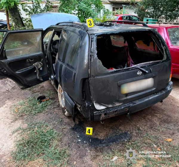 Одесита, який підпалив Nissan 80-річної жінки, віддали під суд