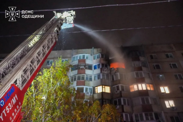 У Пересипському районі Одеси під час пожежі в багатоповерхівці загинув чоловік