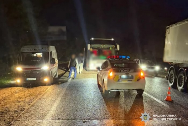 Біля Хлібодарського рейсовий автобус Одеса – Кишинів збив жінку Біля Хлібодарського рейсовий автобус Одеса – Кишинів збив жінку